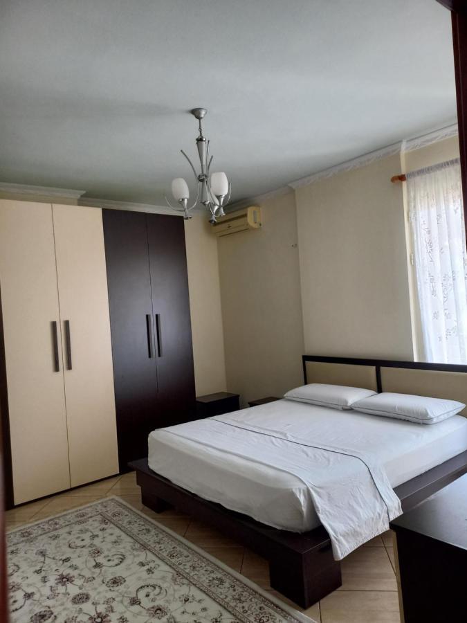Flodril Appartment Дуррес Экстерьер фото